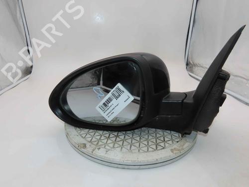 Used Left mirror Left mirror 37055800 37055800