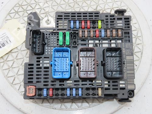 Used Fuse box CITROËN C4 II (NC_) 1.6 HDi 115 (114 hp) 29152387