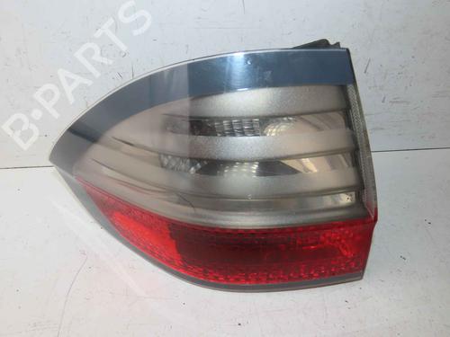 Used Rear bumper left light Rear bumper left light 37057690 37057690
