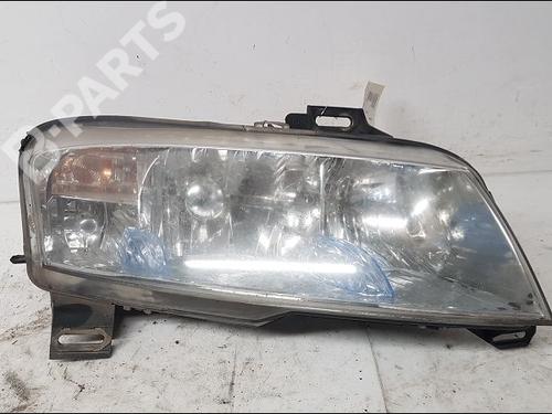 Used Right headlight Right headlight FIAT STILO (192_) 1.9 D Multijet (120 hp) 10952159 10952159