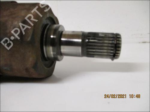 Used Right front driveshaft KIA CEE'D SW (ED) 1.6 CRDi 115 (115 hp) 10942366