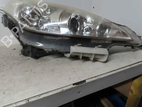 Used Right headlight Right headlight 37046722 37046722