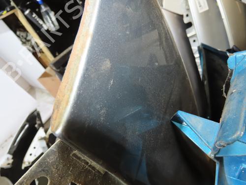 Forskærm venstre VW PASSAT B5.5 Variant (3B6) 1.9 TDI (130 hp) 27602456