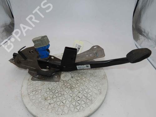 Used Break pedal Break pedal 37053596 37053596
