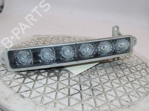 Used Left daytime light Left daytime light 37059234 37059234