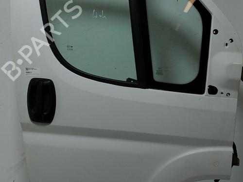 right-front-door-peugeot-boxer-van-2006-39755429 main image