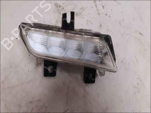 Farol diurno direito Farol diurno direito 37042422 37042422