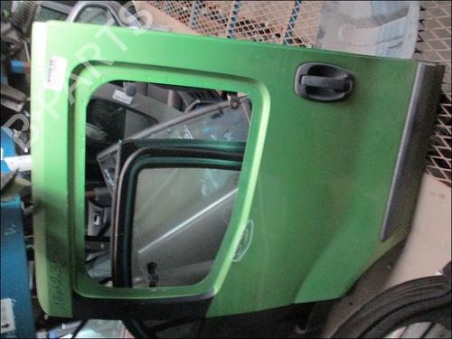 Used Right slide door FIAT QUBO (225_) 1.3 D Multijet (225CXB1A, 225AXB1A, 225CXB11, 225AXB11,... (75 hp) 16223119