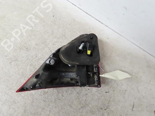 Used Right tailgate light Right tailgate light PEUGEOT 2008 I (CU_) 1.2 VTi (82 hp) 17738709 17738709