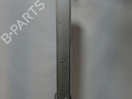 Used Rear bumper reinforcement Rear bumper reinforcement 37511716 37511716