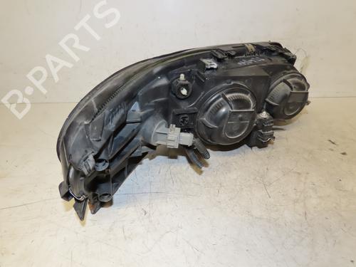 Left headlight VOLVO S60 I (384) 2.4 D | BP26196829C28