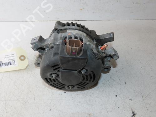 Used Alternator Alternator TOYOTA YARIS (_P9_) 1.33 VVT-i (NSP90_, NSP90R) (100 hp) 33893440 33893440