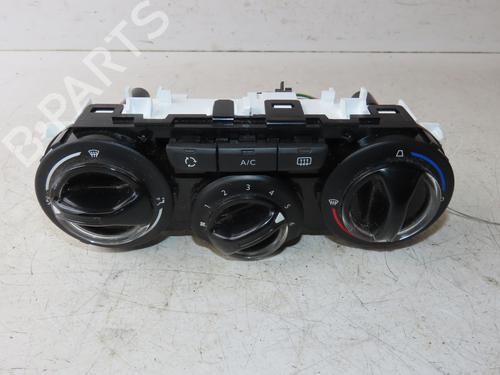 Used Climate control Climate control PEUGEOT 208 I (CA_, CC_) 1.2 PureTech 82 (82 hp) 33031450 33031450