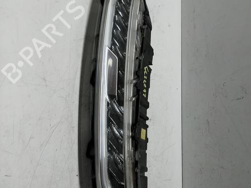 Used Left daytime light Left daytime light 39386964 39386964