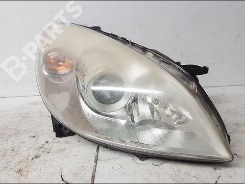 Faro destro MERCEDES-BENZ B-CLASS Sports Tourer (W245) B 180 CDI (245.207) (109 hp) 11958982