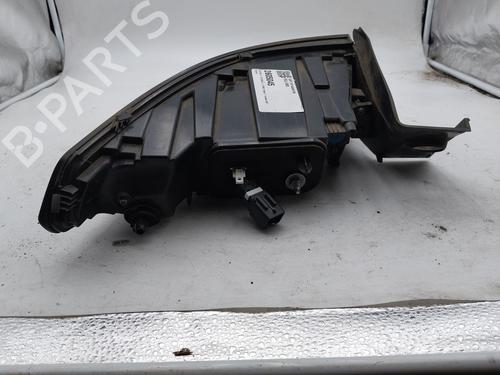Used Right taillight Right taillight 38077153 38077153