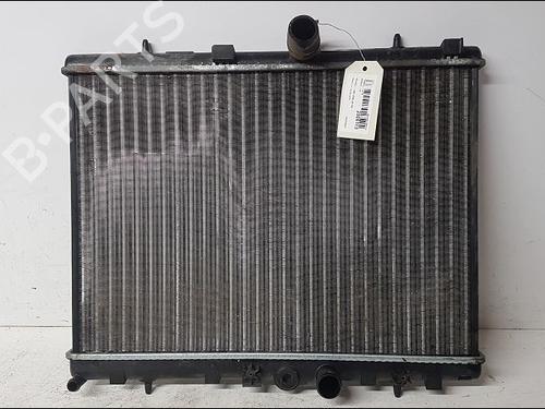 Used Water radiator PEUGEOT 208 I (CA_, CC_) 1.6 BlueHDi 100 (100 hp) 15047351