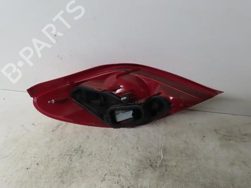 Used Right taillight Right taillight 16751879 16751879