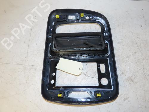 Used Middle console RENAULT CLIO IV (BH_) 1.5 dCi 75 (75 hp) 21836612