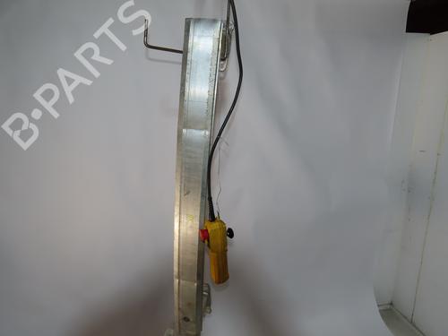 rear-bumper-reinforcement-peugeot-3008-ii-suv-mc_-mr_-mj_-m4_-15-bluehdi-130-9816071580-2016-21755618 main image