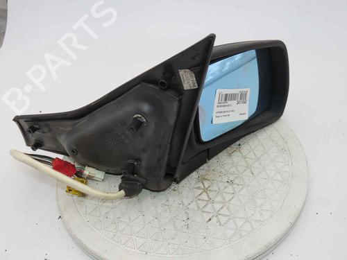 Used Right mirror Right mirror 37050330 37050330