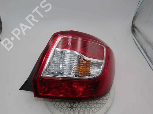 right-taillight-dacia-sandero-ii-2012-37051514 main image