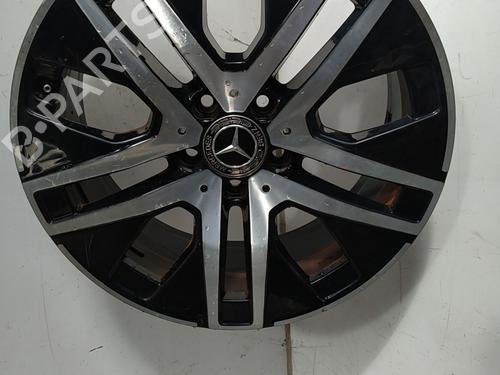 flk-mercedes-benz-gla-h247-2020-37276113 main image