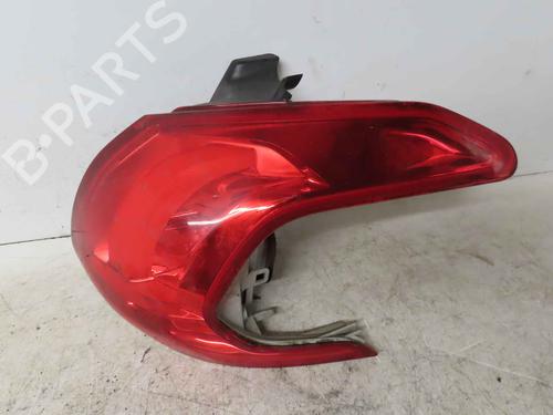 Used Right taillight Right taillight 37046133 37046133