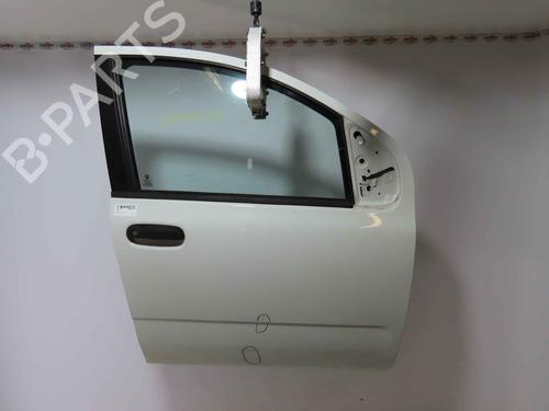 Used Right front door Right front door 37058686 37058686