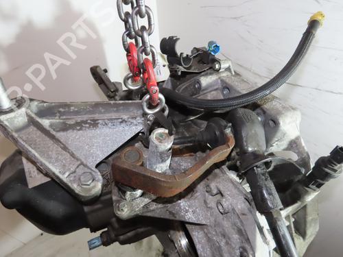 Gearkasse DACIA LOGAN (LS_) 1.6 16V (LS09, LS0L, LS0M, LS0P, LS0V, LS18, LS1S, LS1V,... (105 hp) 32223671