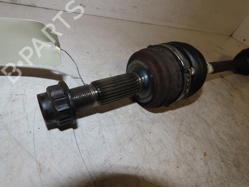 Left front driveshaft PEUGEOT 107 (PM_, PN_) 1.0 | BP26195806M38