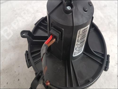Heater blower motor OPEL ZAFIRA / ZAFIRA FAMILY B (A05) 1.9 CDTI (M75) | BP10941590M62 