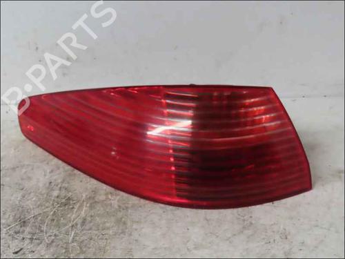 Used Rear bumper left light Rear bumper left light 37043939 37043939