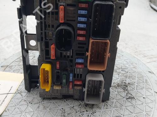 Used Fuse box Fuse box PEUGEOT 308 SW I (4E_, 4H_) 1.6 HDi (90 hp) 39699636 39699636
