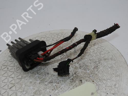 Used Heater resistor OPEL ZAFIRA / ZAFIRA FAMILY B (A05) 1.9 CDTI (M75) (150 hp) 26195749