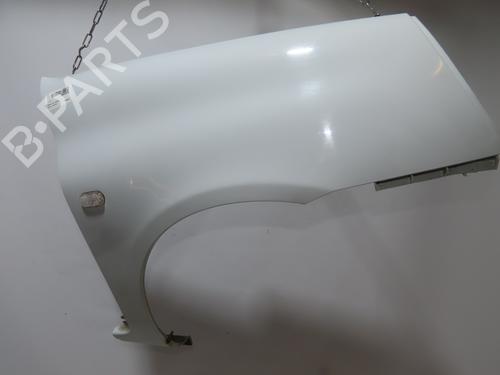 Guarda-lamas direito Guarda-lamas direito RENAULT CLIO II (BB_, CB_) 1.2 16V (BB05, BB0W, BB11, BB27, BB2T, BB2U, BB2V, CB05,... (75 hp) 33859828 33859828
