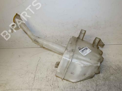 Used Windscreen washer tank Windscreen washer tank 37049998 37049998