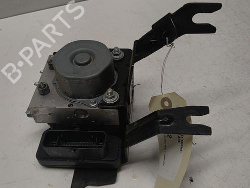 Used ABS pump ABS pump DACIA SANDERO II TCe 90 (B8M1, B8MA, B8AC) (90 hp) 40026586 40026586