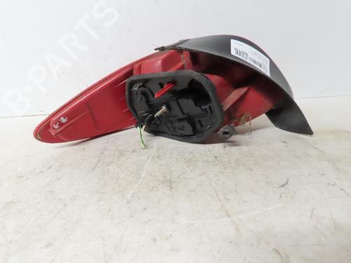 Used Right taillight Right taillight PEUGEOT 206 Hatchback (2A/C) 1.4 HDi eco 70 (68 hp) 16979653 16979653