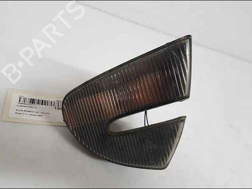 Used Right front indicator Right front indicator 37039517 37039517
