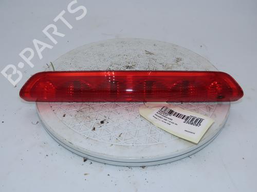 Luz central de freno PEUGEOT 308 I (4A_, 4C_) 1.6 HDi (90 hp) 21135825