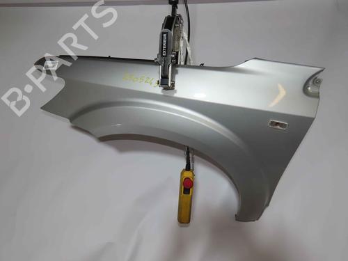Used Left front fenders Left front fenders 37054372 37054372