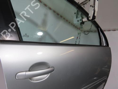 Używane Drzwi przednie prawe VW GOLF V (1K1) 1.9 TDI (105 hp) 30979201