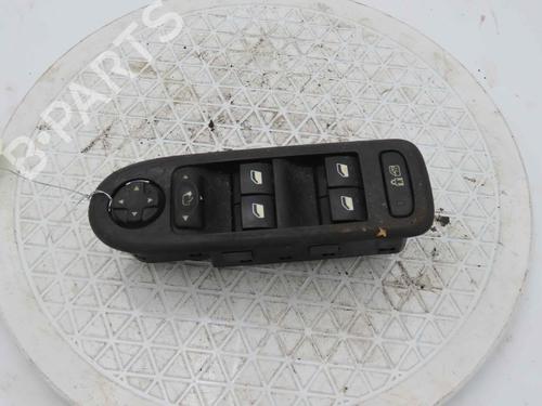 Used Left front window switch Left front window switch 37048363 37048363
