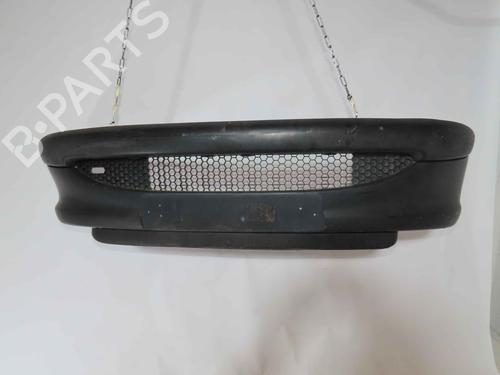 Used Front bumper Front bumper 37046560 37046560