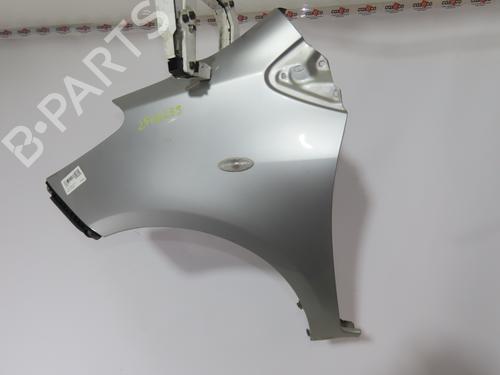 Używane Błotnik przedni lewy TOYOTA YARIS (_P9_) 1.3 VVT-i (SCP90_, SCP90R) (87 hp) 30501710