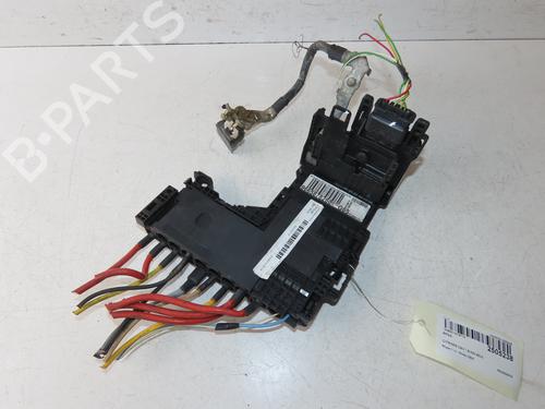 fuse-box-citroen-c4-ii-nc_-2009-33133209 main image