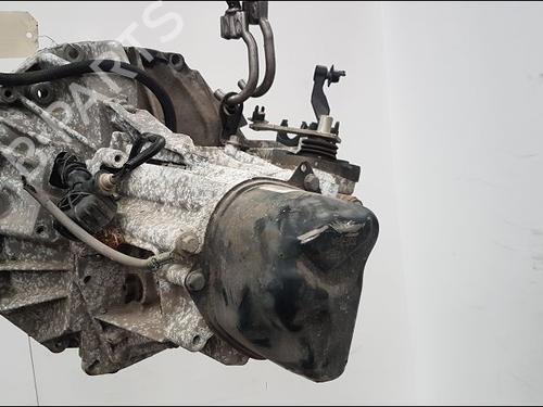 Gearbox DACIA SANDERO II 1.5 dCi 75 / Blue dCi 75 (B8JW, B8M4, B8AH, B8M7, B8M6) | BP15903372M3 