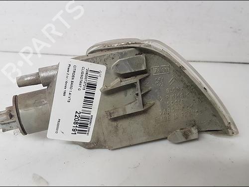 Used Left front indicator CITROËN SAXO (S0, S1) 1.4 VTS (75 hp) 23170645