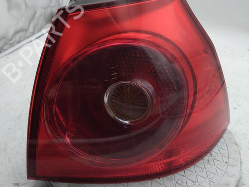 right-taillight-vw-golf-v-1k1-2003-2004-2005-2006-2007-2008-2009-2010-39217640 main image